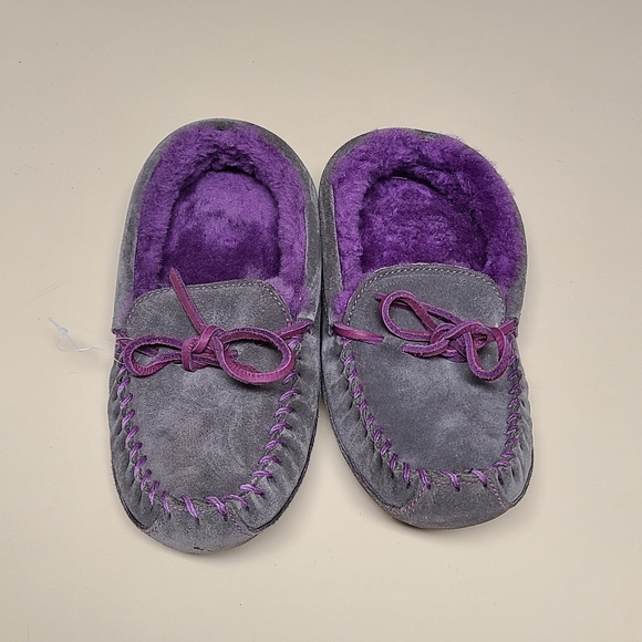 L.L. Bean Wicked Good slippers size 4 - Picture 2 of 7